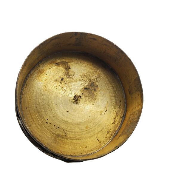 Vintage Chinese Enameled Brass Box Jar Embossed Figures & Cloisonné Enamel Lid - Picture 6 of 12